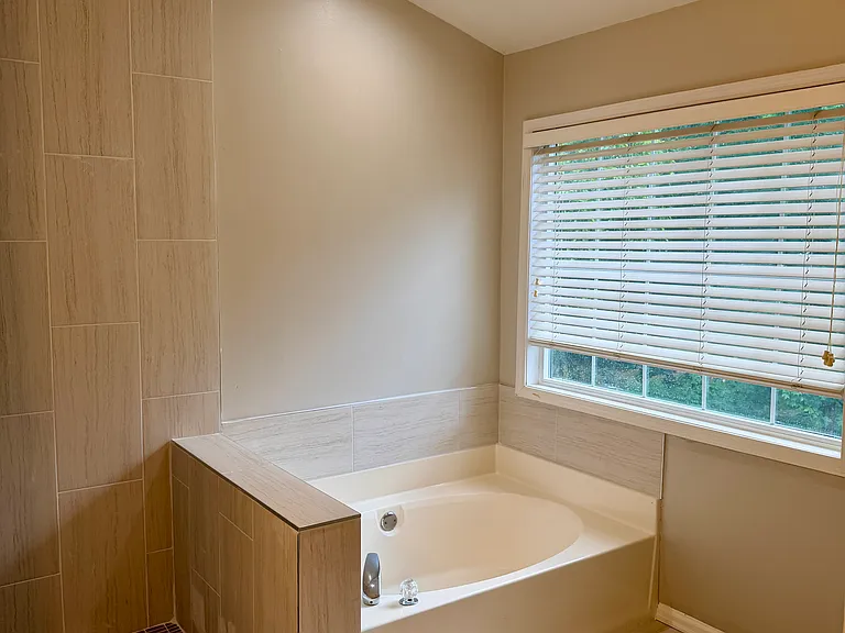 10150 Lauren Hall Ct — Photo 12