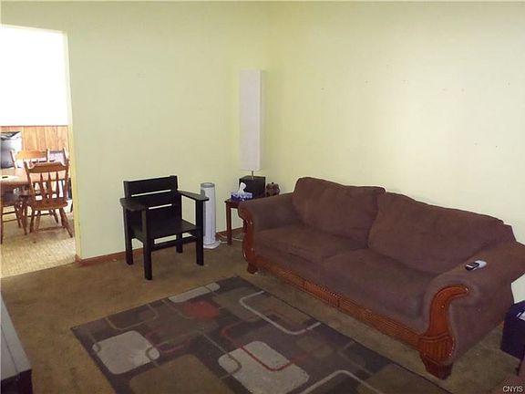 3rd image of 22 Union St