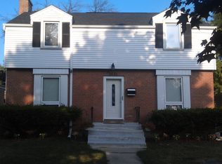 1537 S Ashland Ave, Park Ridge, IL 60068