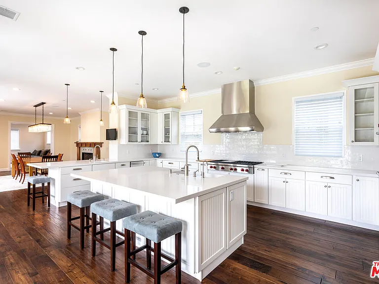 550 San Juan Ave — Photo 11