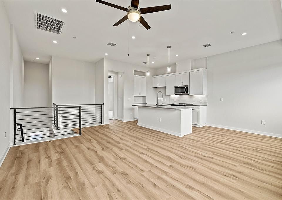 12001 Vista Parke Dr Austin, TX Zillow