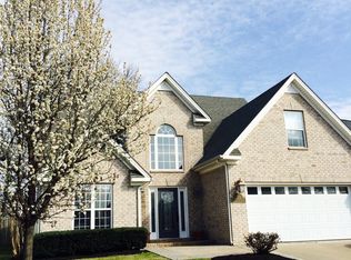 2382 Oak Hill Dr, Murfreesboro, TN 37130