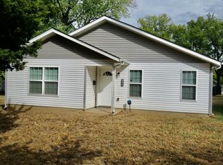 317 N Oak Ave, Joplin, MO 64801