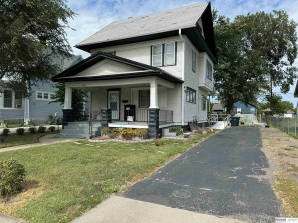 2812 Pratt St, Omaha, NE 68111