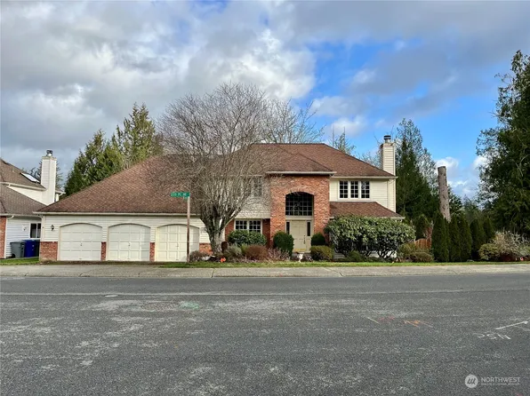 1618 233rd Place NE, Sammamish, WA 98074