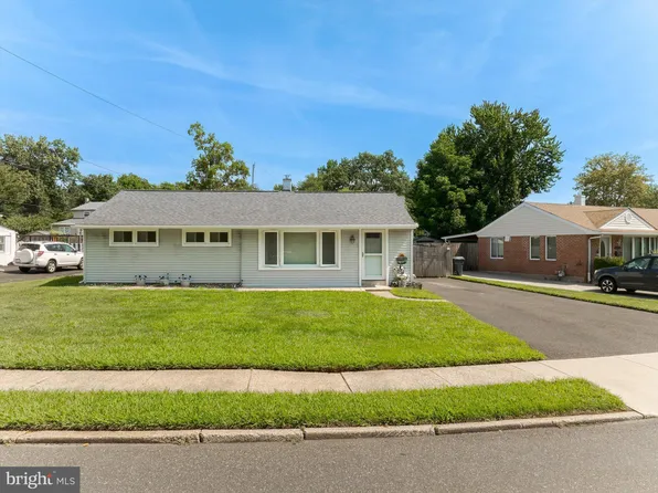 2817 Anzac Ave, Abington, PA 19001