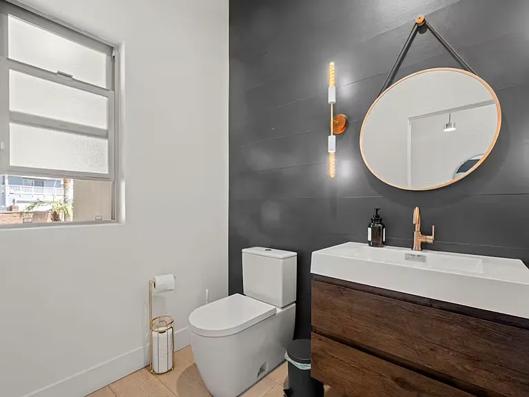 5433 Royer Ave — Photo 17