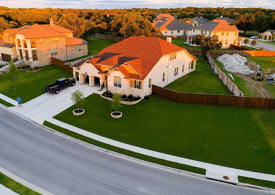 1st image of 3017 Haynes Dr