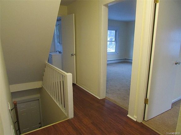 2nd image of 12 Maple Ave #14-2