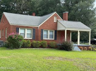 212 Richmond Avenue, Hamlet, NC 28345