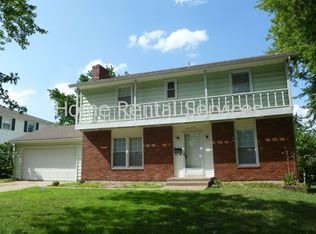 5139 Long Dr, Shawnee, KS 66216