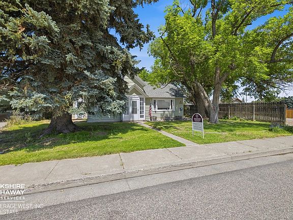 2nd image of 1431 Wyoming Ave