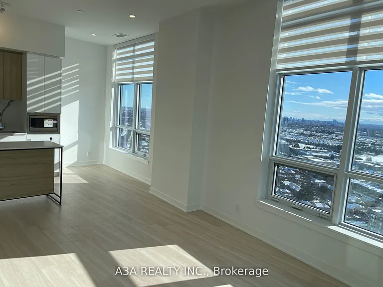 50 Upper Mall Way #Penthouse 02 — Photo 18