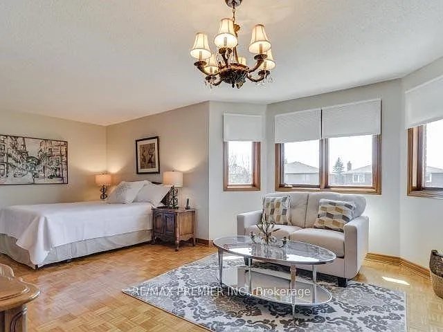 29 Carmen Cres — Photo 10