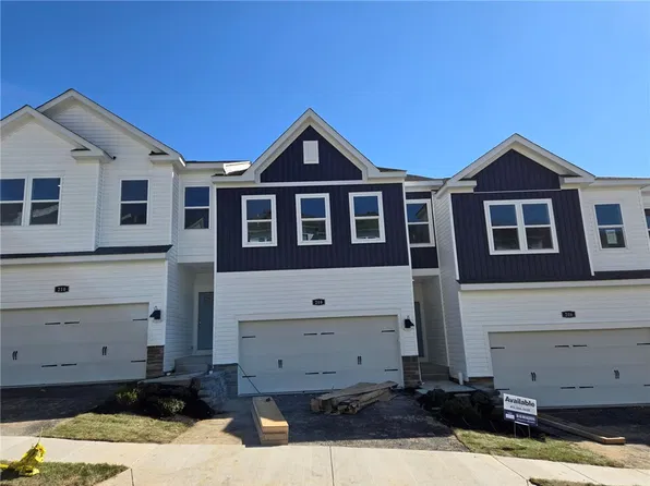 208 Paddock Ln, Harmony, PA 16037