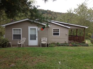 50 Barnes Mountain Rd, Irvine, KY 40336