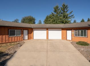 1018 SE Fir St, Toledo, OR 97391