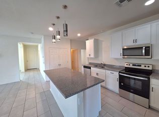 17552 W Country Club Ter, Surprise, AZ 85387