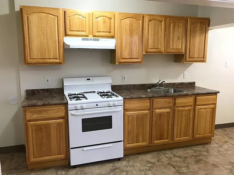6816 Dicks Ave — Photo 5