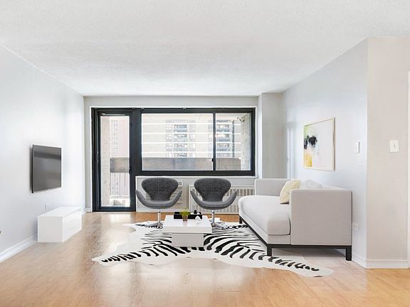 2nd image of 80 Gold St #20B