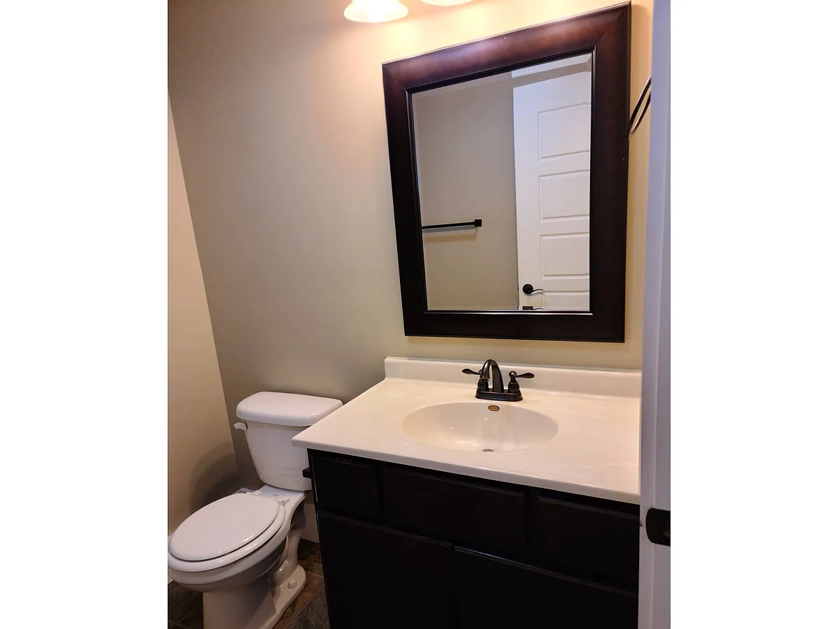 107 Bathroom - Pierce School Lofts