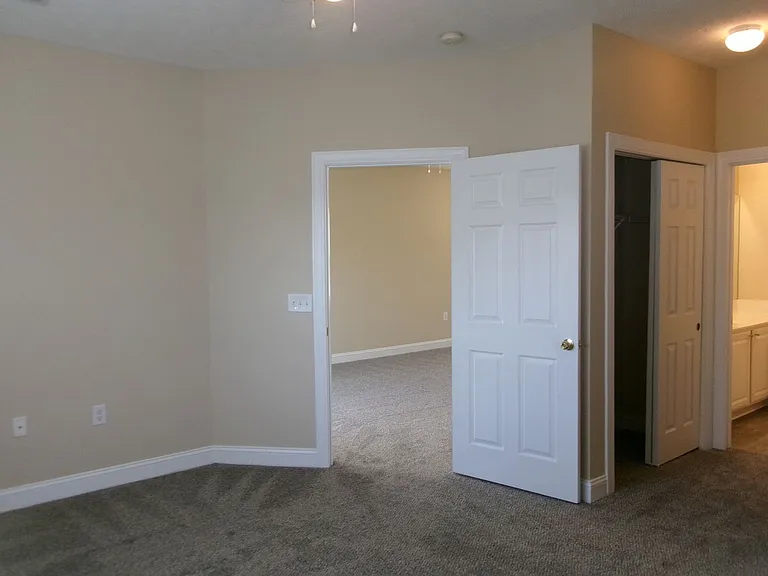 110 Fountain Pointe Ln #204 — Photo 21