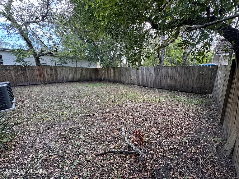 4114 Moncrief Rd #2 — Photo 20