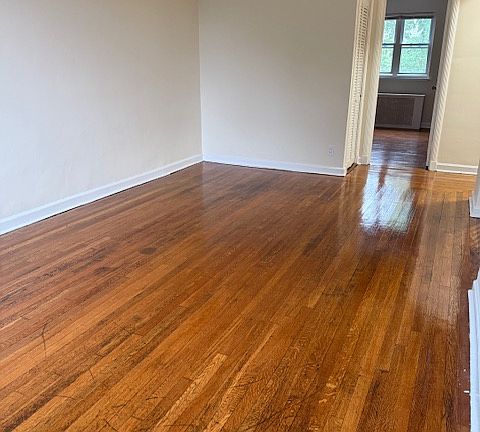 4th image of 9 Hodges Pl Floor 2