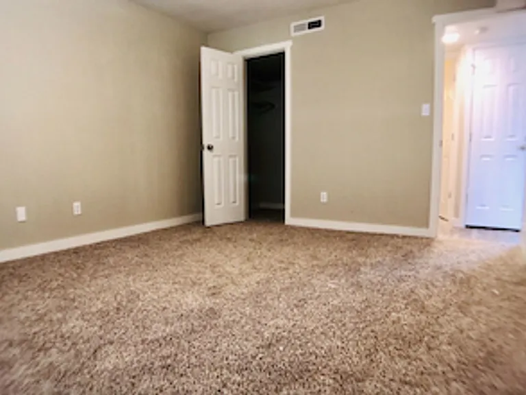 Multi-Family — Photo 6
