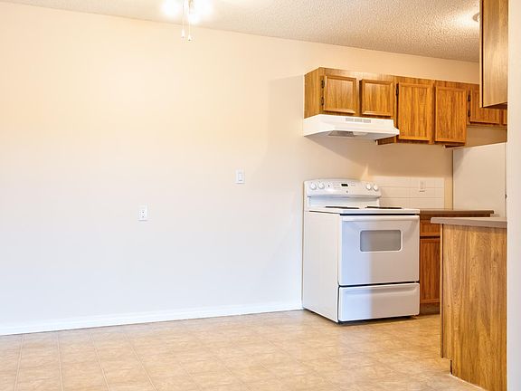 2nd image of 270 Tundra Dr #398949