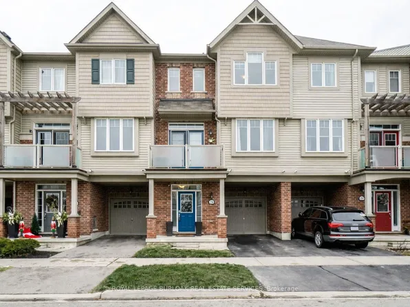 24 Larson Peak Rd, Caledon, ON L7C 3P5