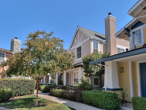 2nd image of 78 Cannery Cir