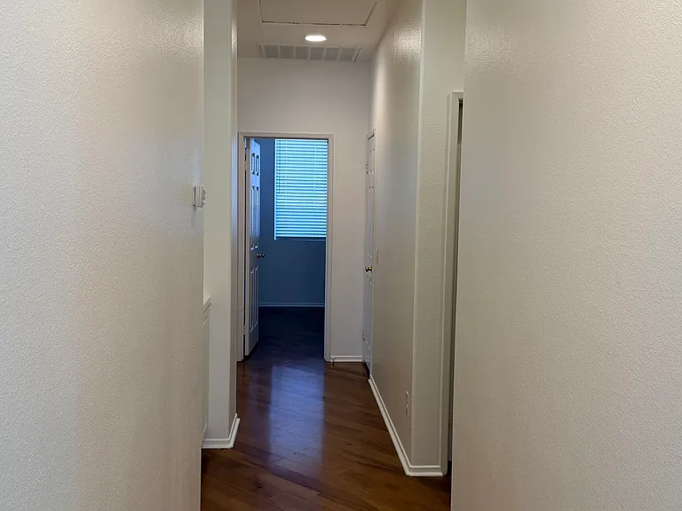 24058 Via Vizcaya — Photo 27
