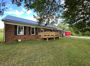 2184 Cole Rd, Winchester, KY 40391