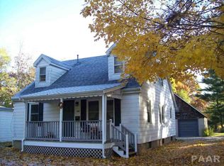 111 Perry Ct, Creve Coeur, IL 61610