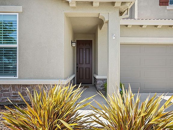 2nd image of 1304 Grand Junction Way