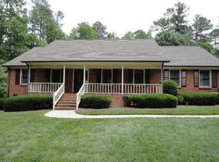 4533 Glen Oaks Dr, Matthews, NC 28104