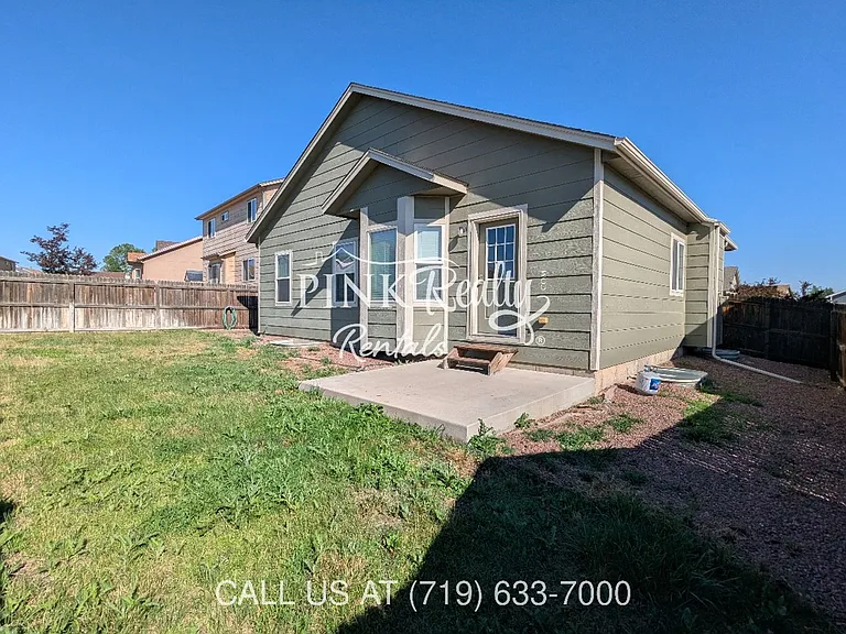 8377 Freestar Way — Photo 43