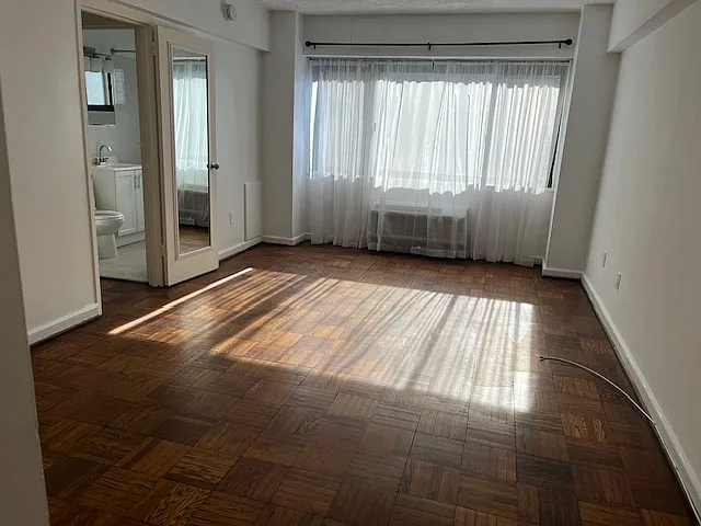 2141 I St NW #203 — Photo 12