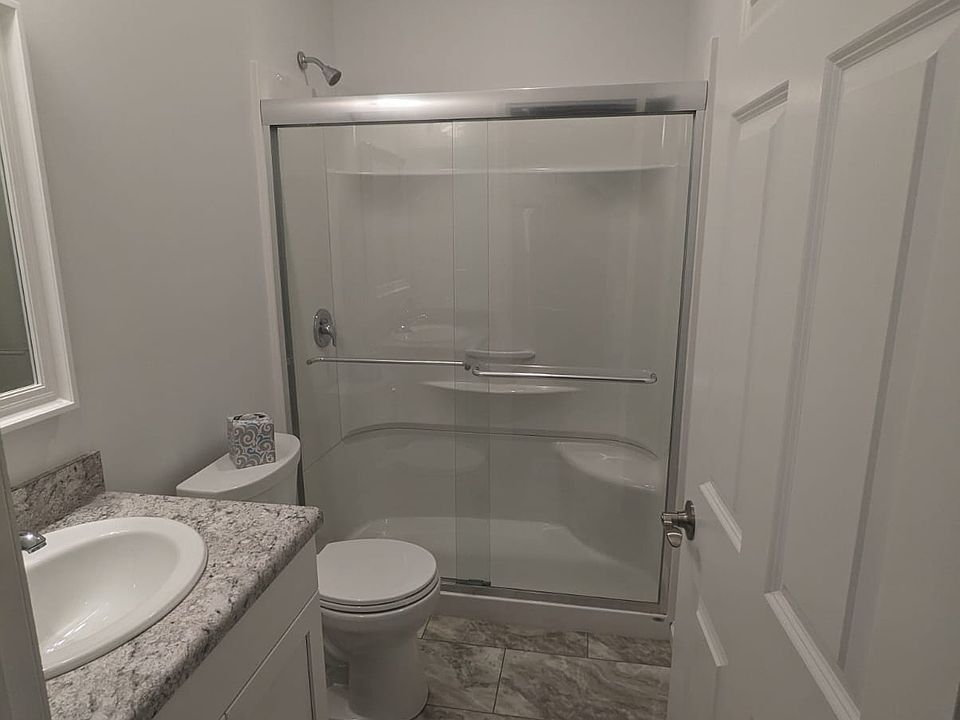 2nd image of 333 Main St #10