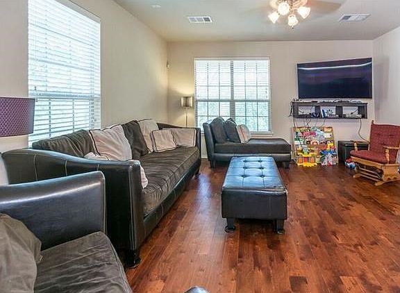 5th image of 1310 W Parmer Ln APT 1003