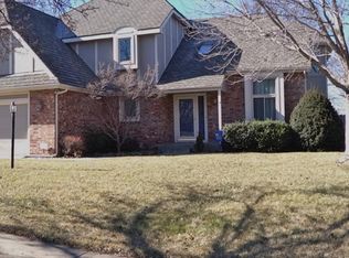3511 SW Westport Ct, Topeka, KS 66614
