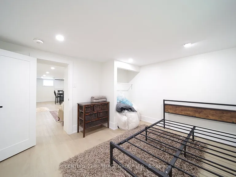 270 Brighton Ave — Photo 18
