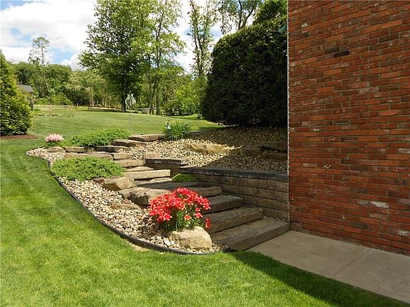 3rd image of 145 Wilps Dr