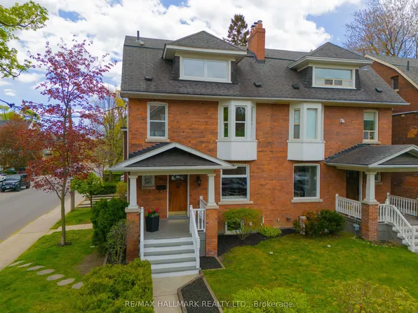 49 Fulton Ave, Toronto, ON M4K 1X6