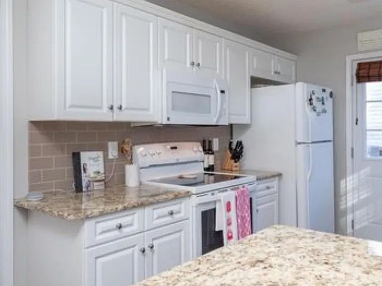 1170 Allison Bluff Trl — Photo 14