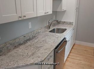 112 King Philip Rd, Worcester, MA 01606