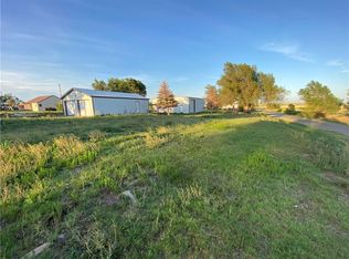 8098 N 1720th Pl, Durham, OK 73642