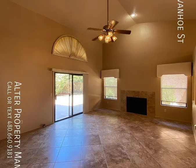 1741 W Ivanhoe St — Photo 6