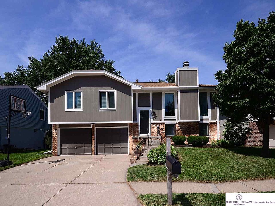 1st image of 6326 N 115th Avenue Cir